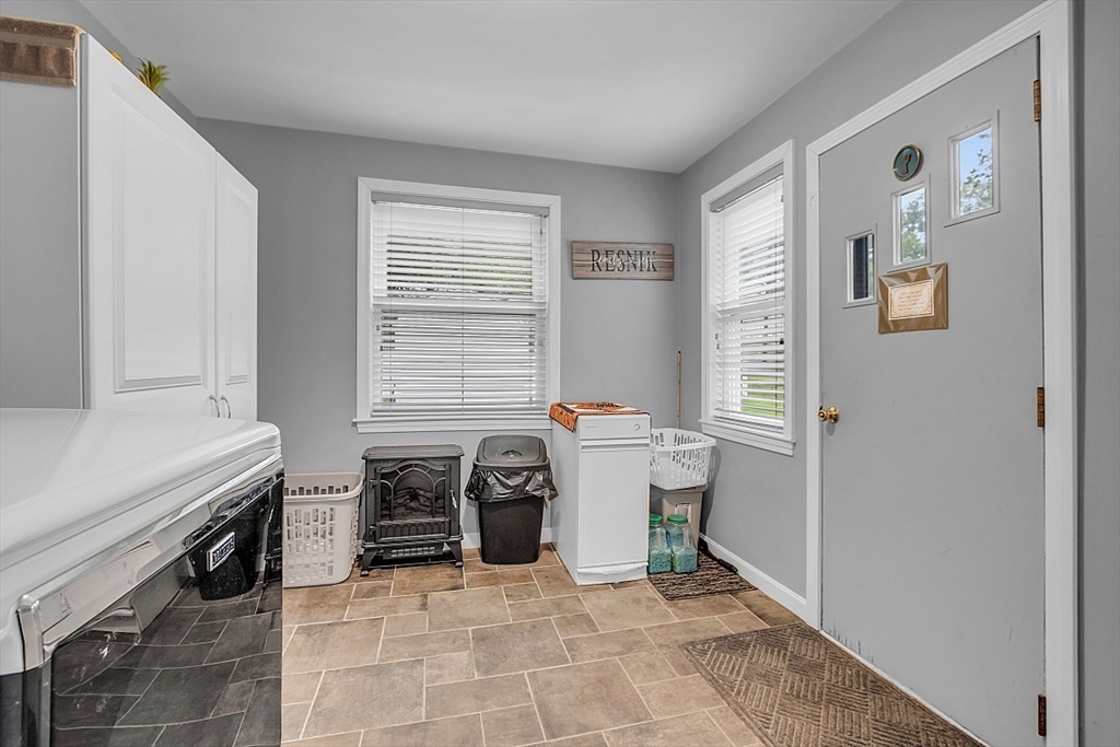 14 Lakeview Avnue