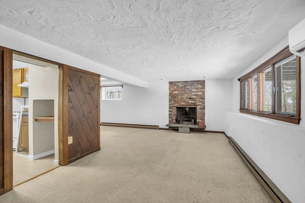 3 Tuttle Road