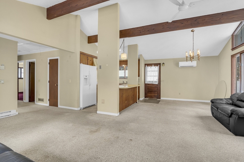 3 Tuttle Road