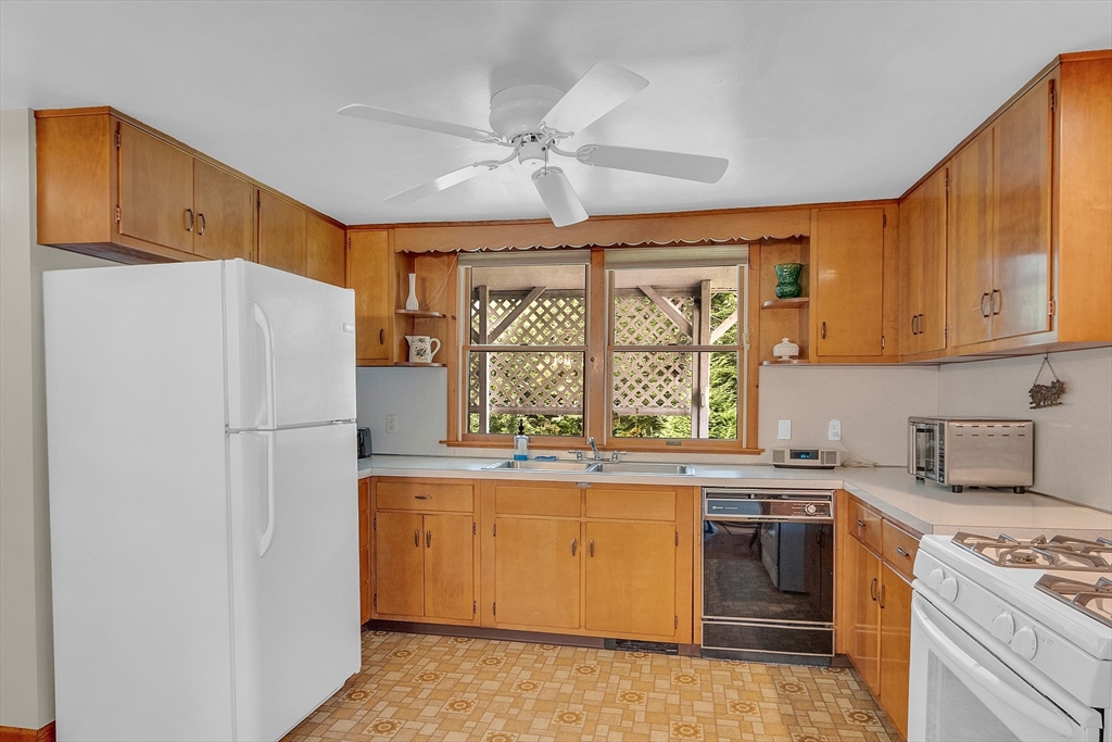 430 High Rock Road