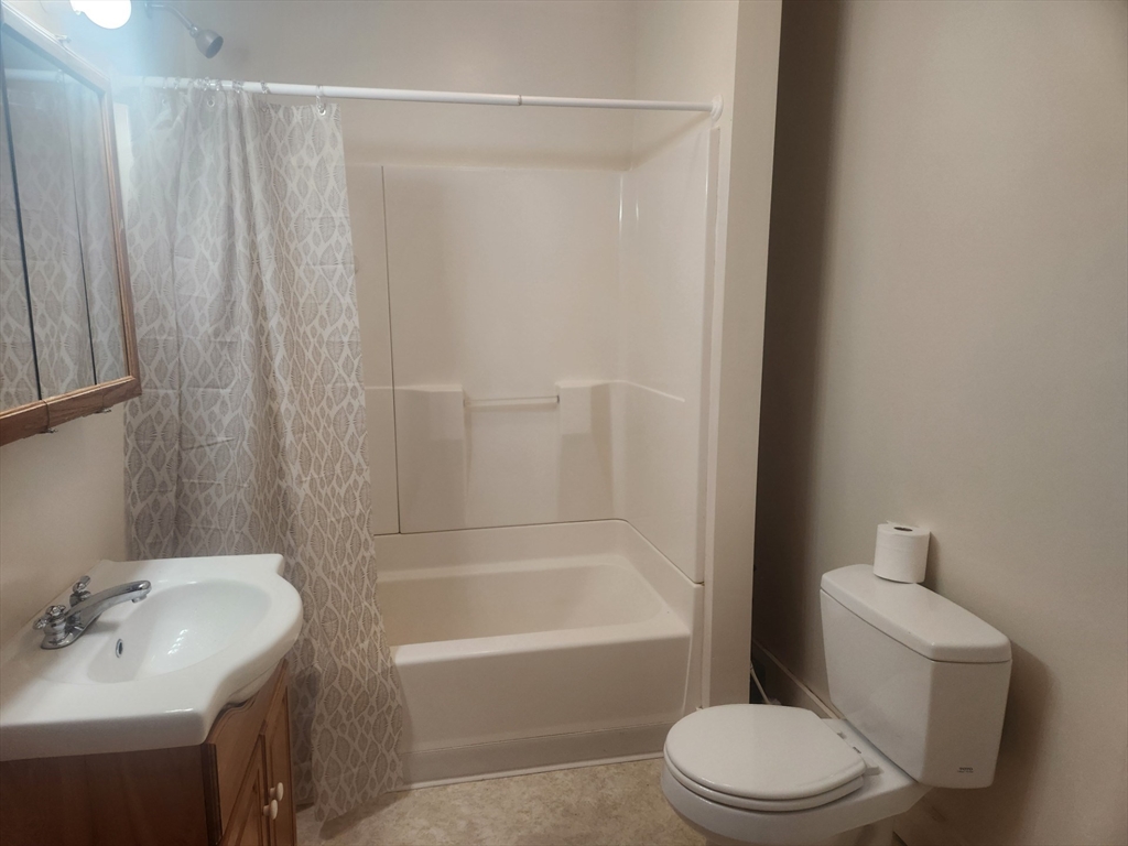 63 Lawrence Street # 2