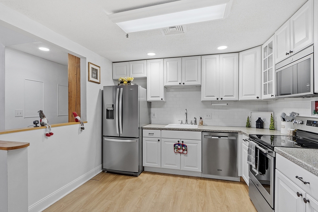54 Green Street # 105