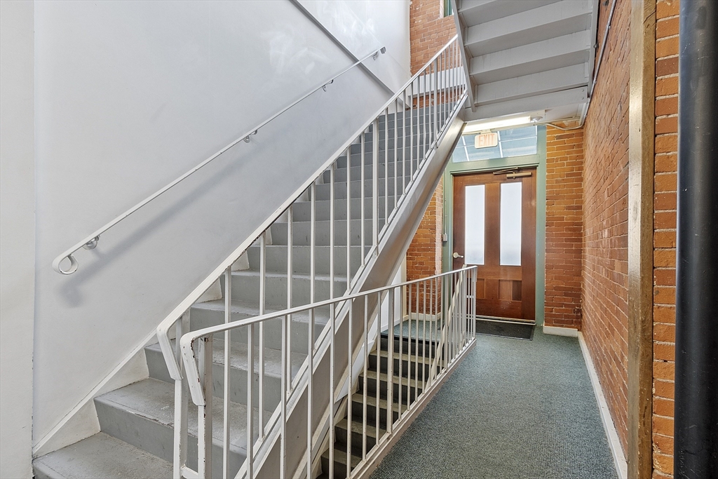 54 Green Street # 105