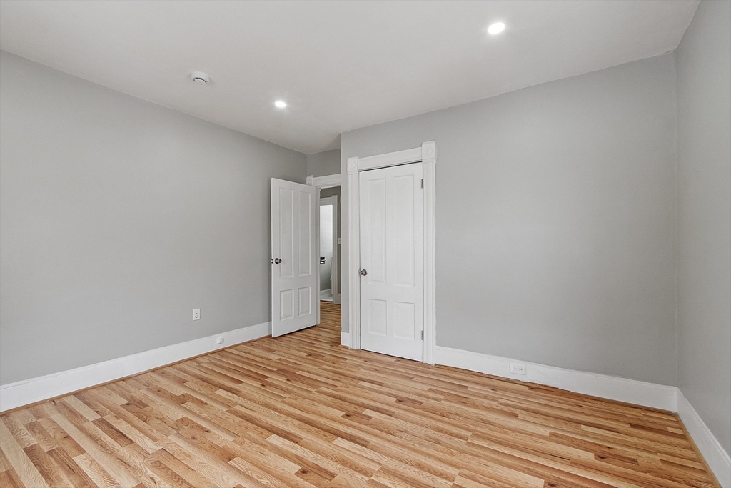 14 Cabot Street