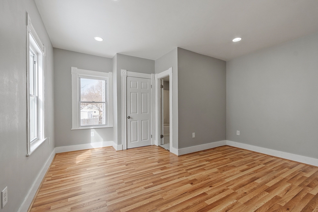 14 Cabot Street