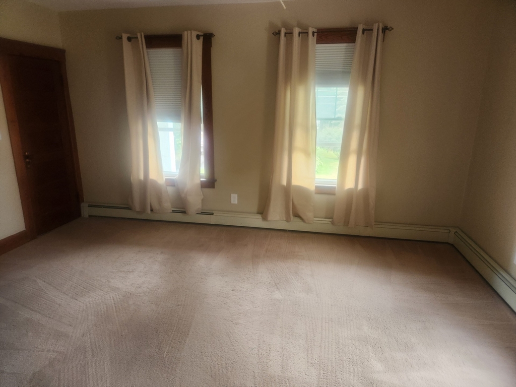 24 Leamy Street # 24
