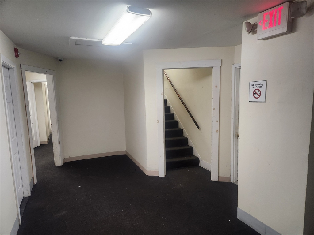 15-25 Lunenburg Street