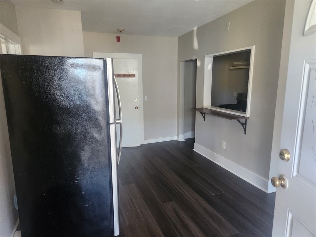 15-25 Lunenburg Street