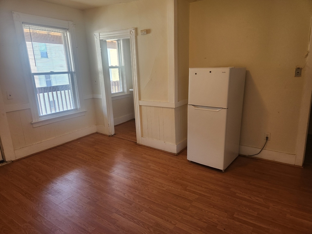 15-25 Lunenburg Street