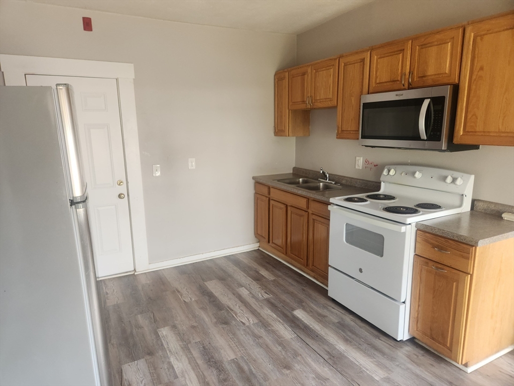19 1/2 Lunenburg Street # 6