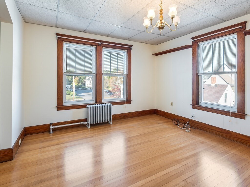 64 West Street