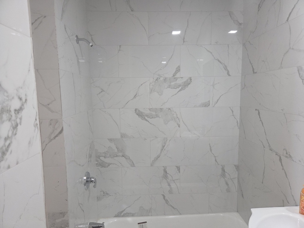 40 Garnet Street # 3