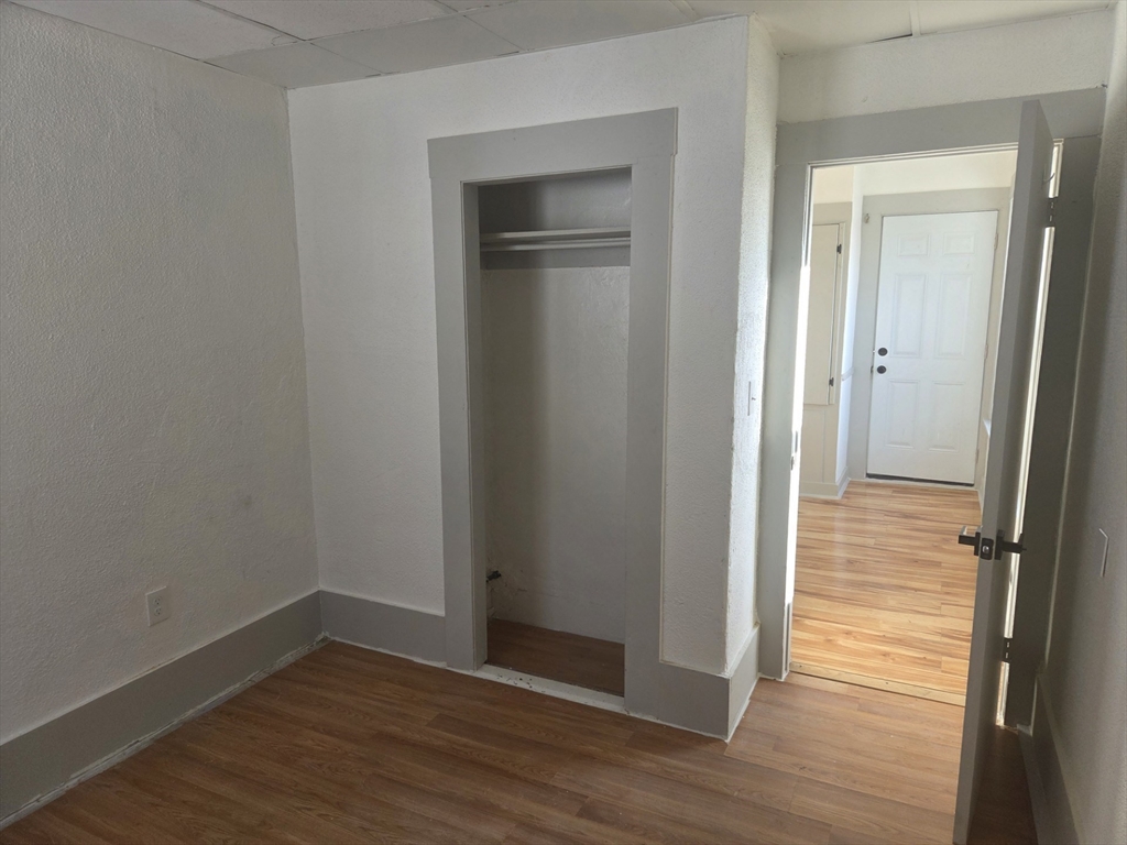 40 Garnet Street # 3