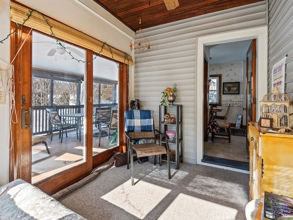 212 Washington Street