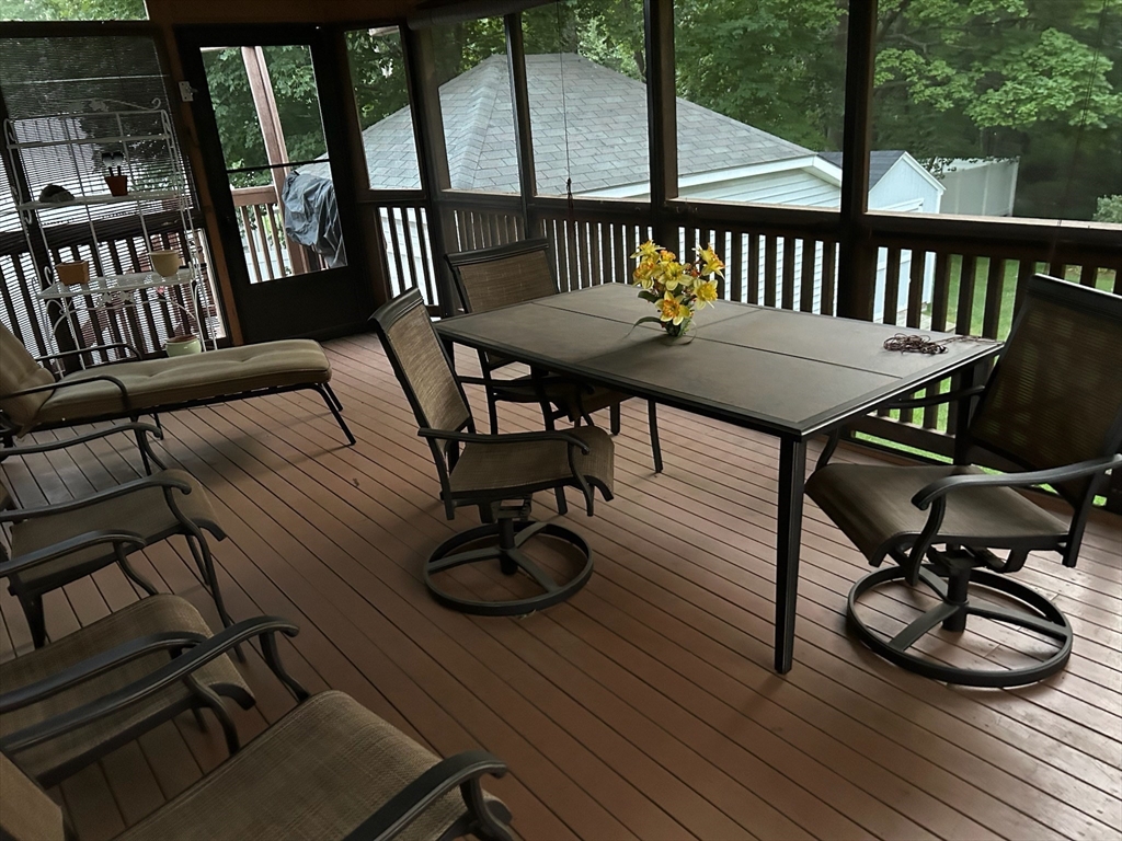 212 Washington Street