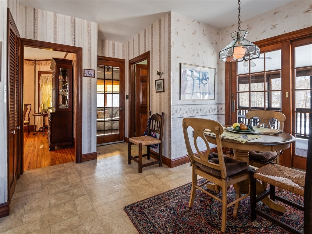 212 Washington Street