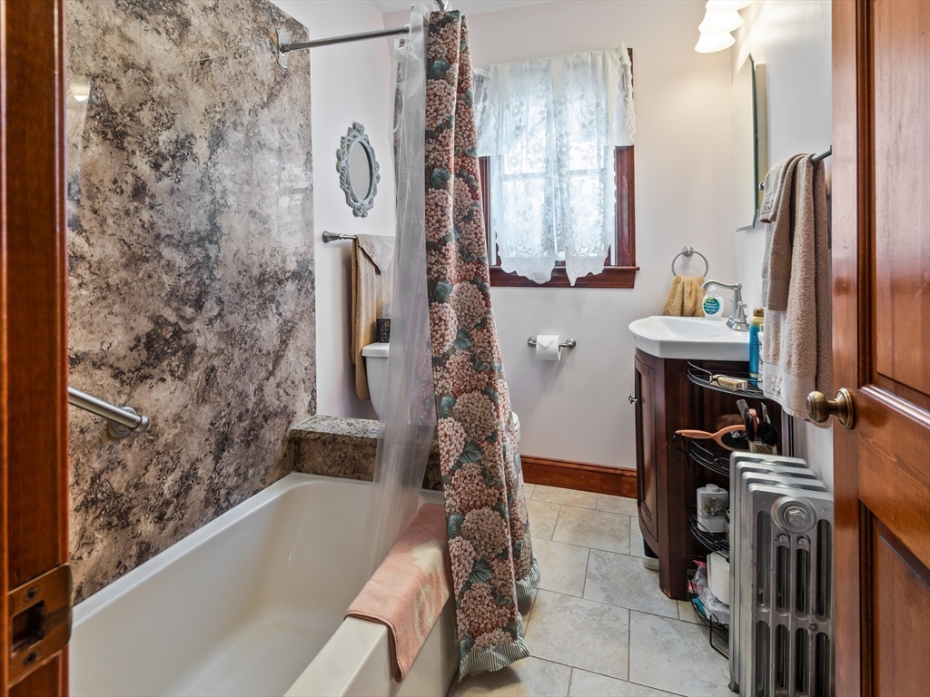 212 Washington Street