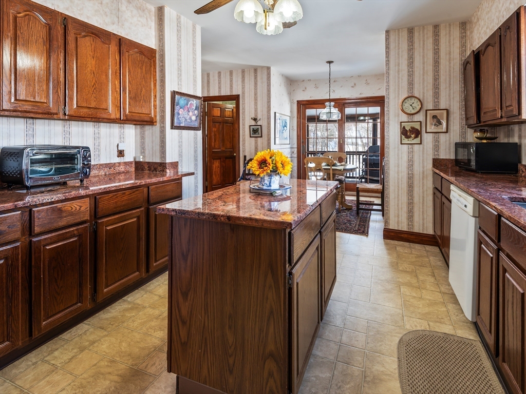 212 Washington Street