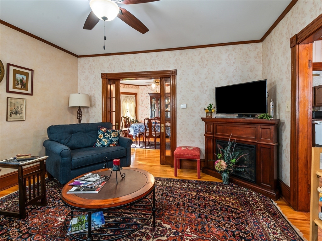 212 Washington Street