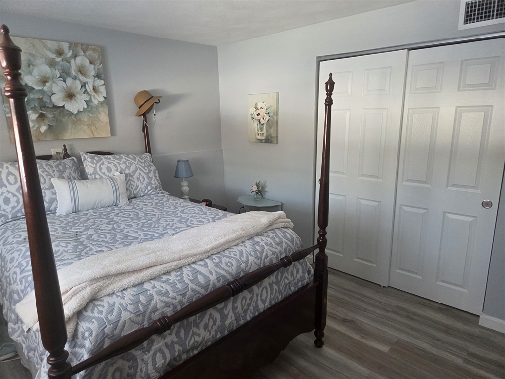 176 Maple Avenue # 1 Unit: 2-1