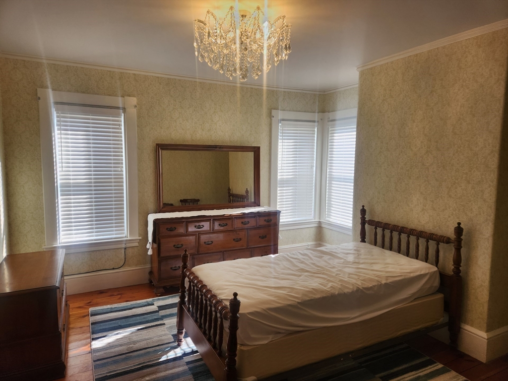 15 Arlington Street # 1