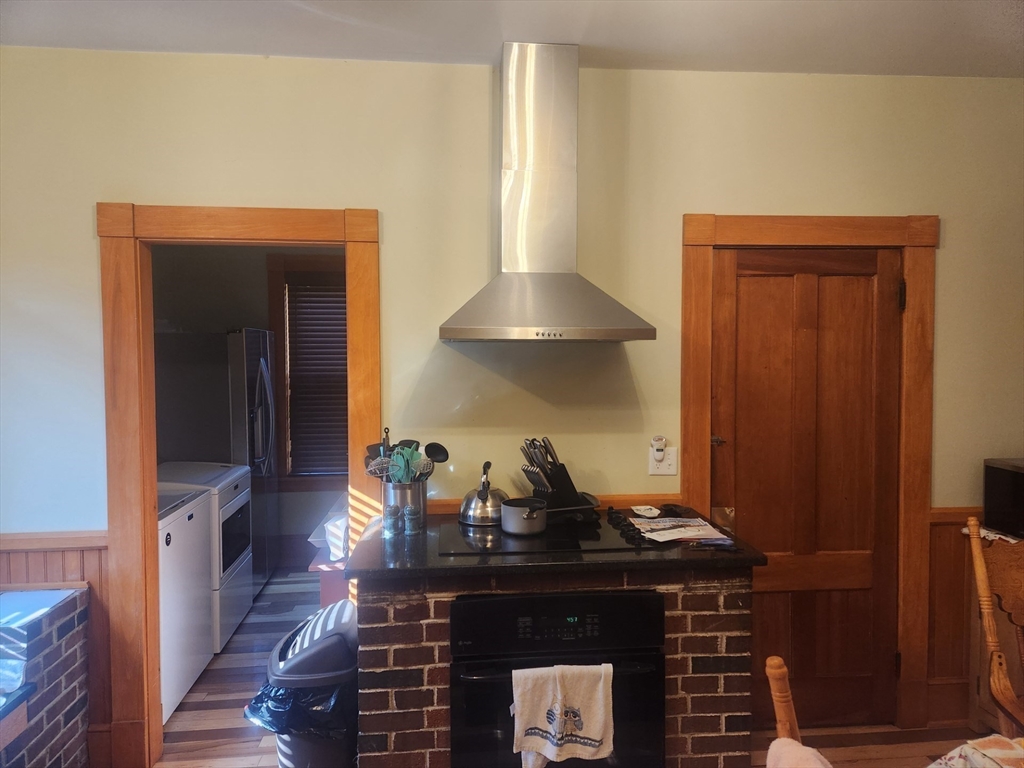 15 Arlington Street # 1