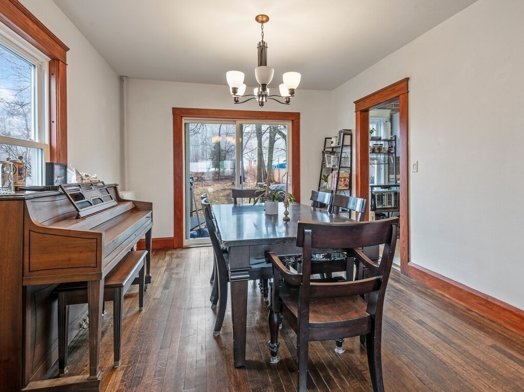 160 Electric Avenue