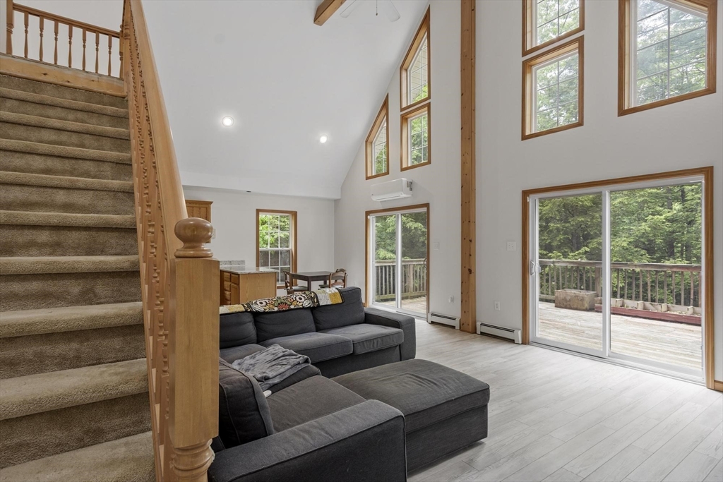 22 Sunset Road