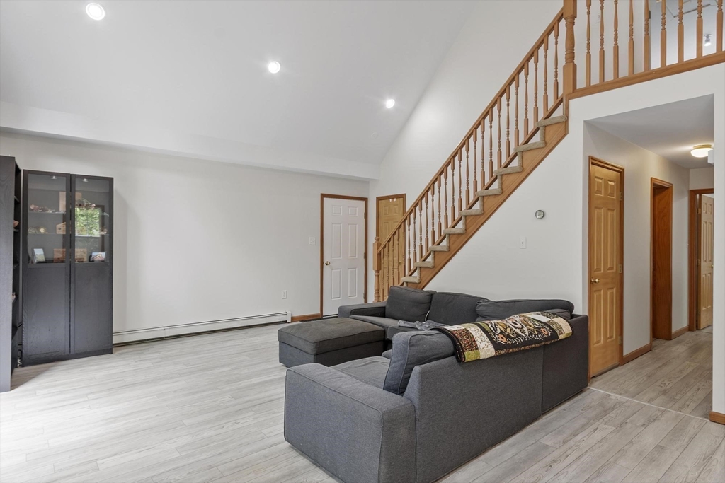 22 Sunset Road