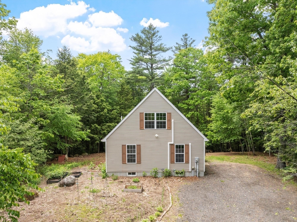 22 Sunset Road