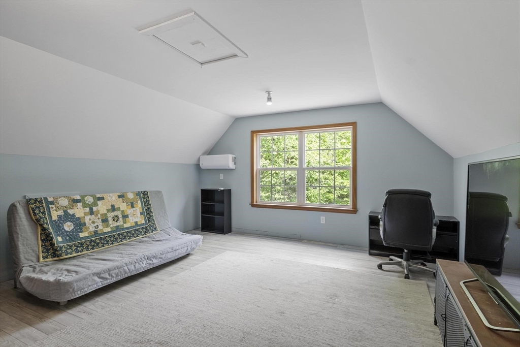 22 Sunset Road