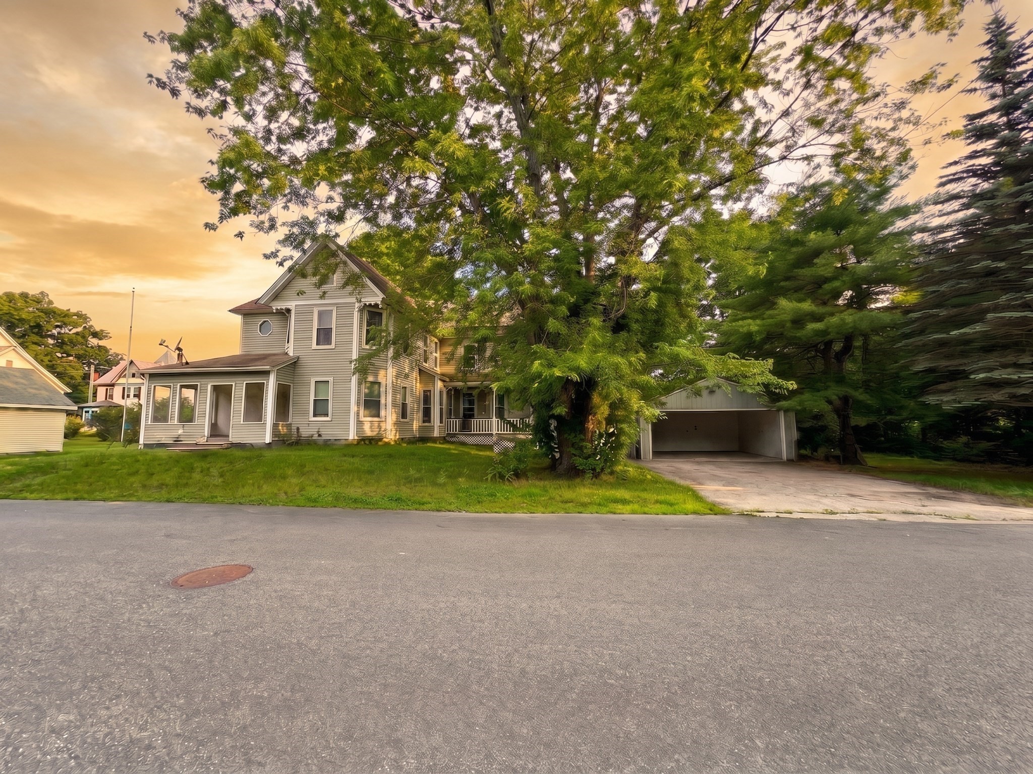 15 Blodgett Street
