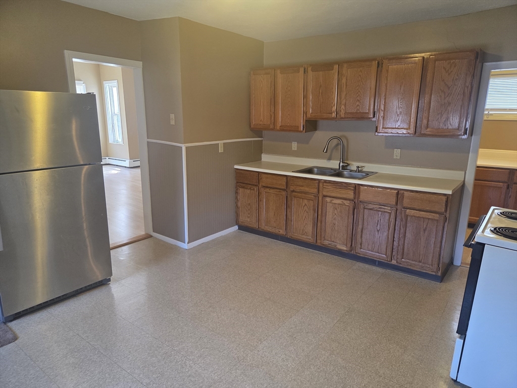 5-7 Greenwood Street # B