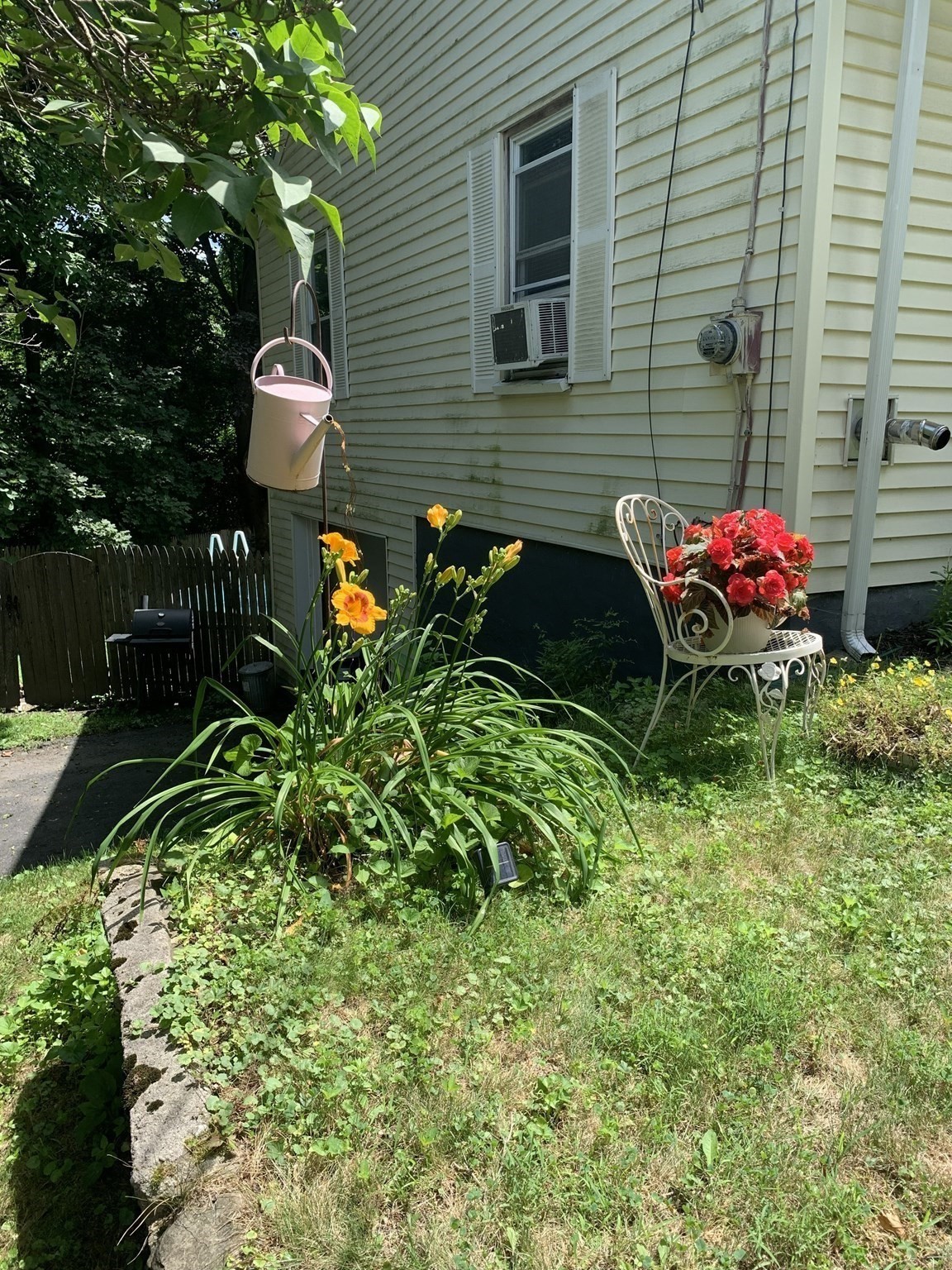 242 Pleasant Street