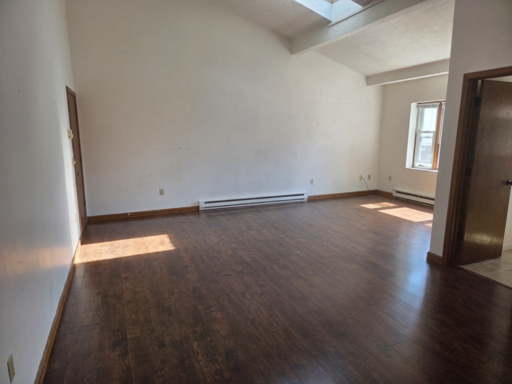 118 Elm Street # 7