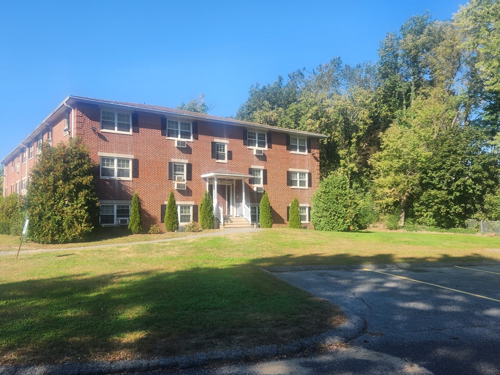 135 Union Street # 16