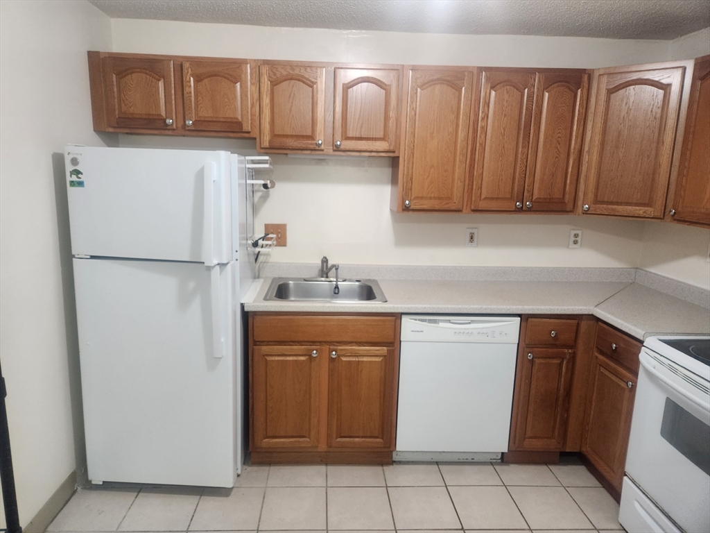 135 Union Street # 16