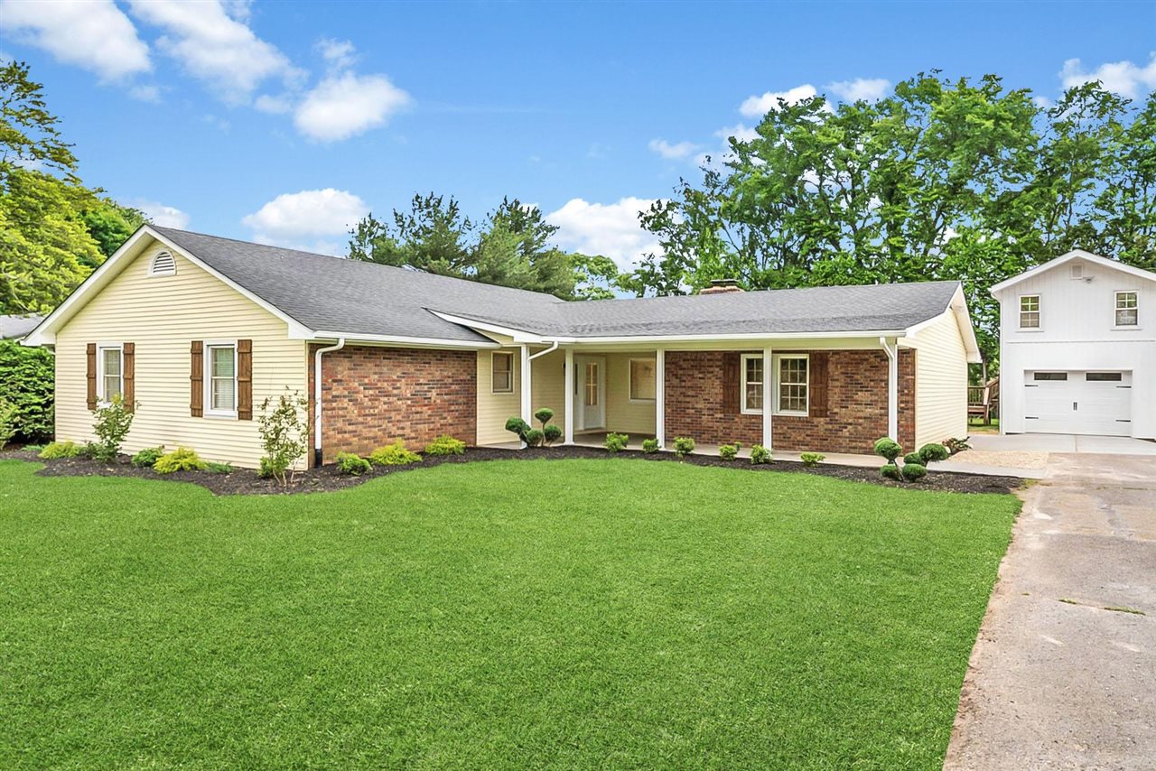 2425 Heather Drive