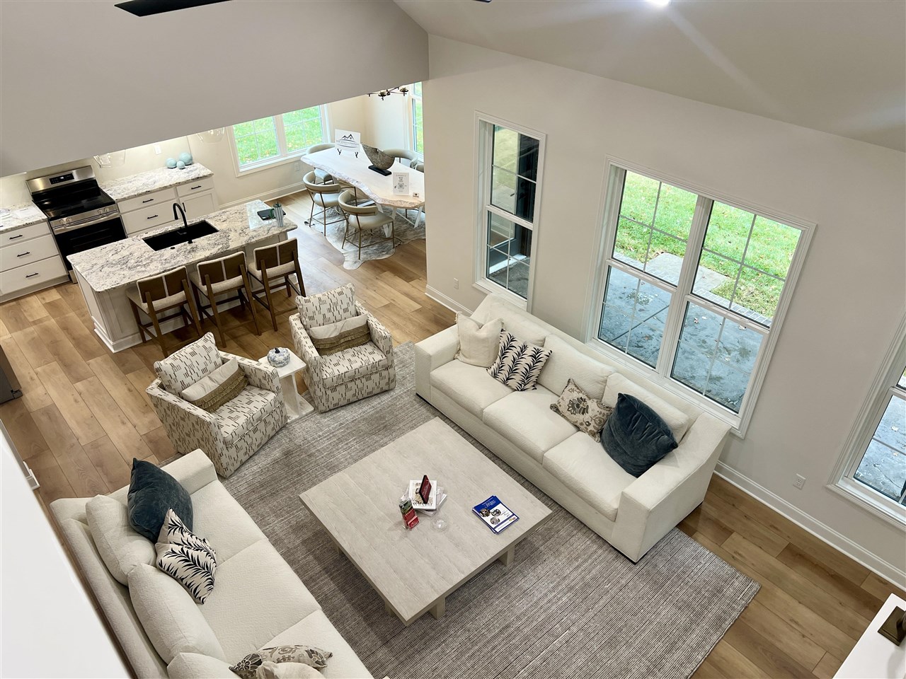 2194 Annapolis Lane