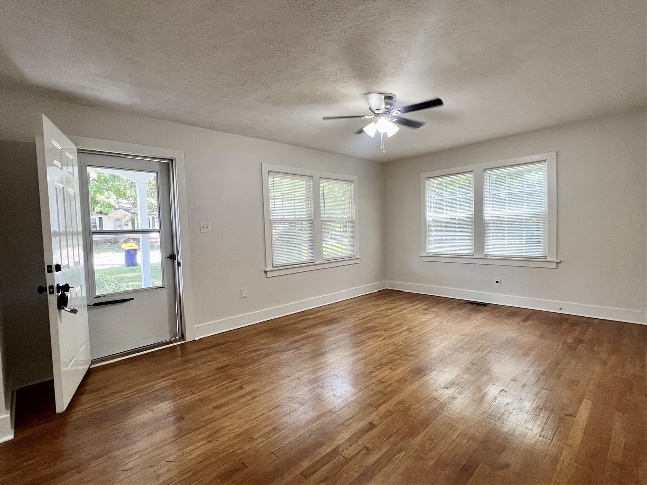 206 W 13th Avenue