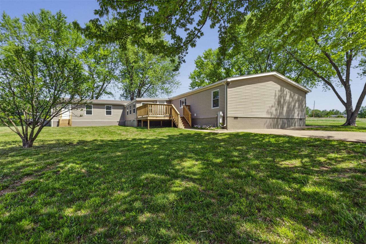 885 Moorman Lane