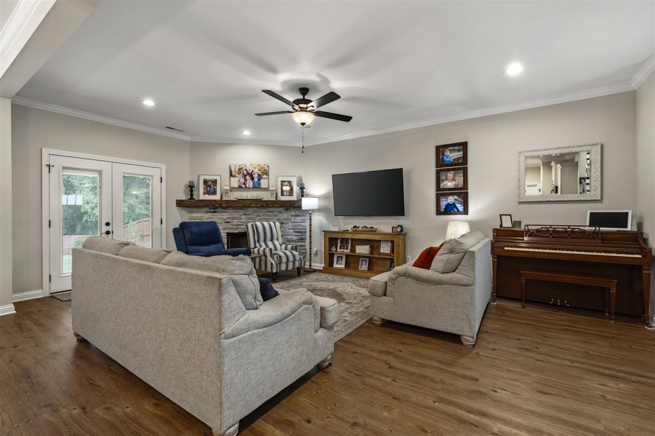 341 Olympia Court