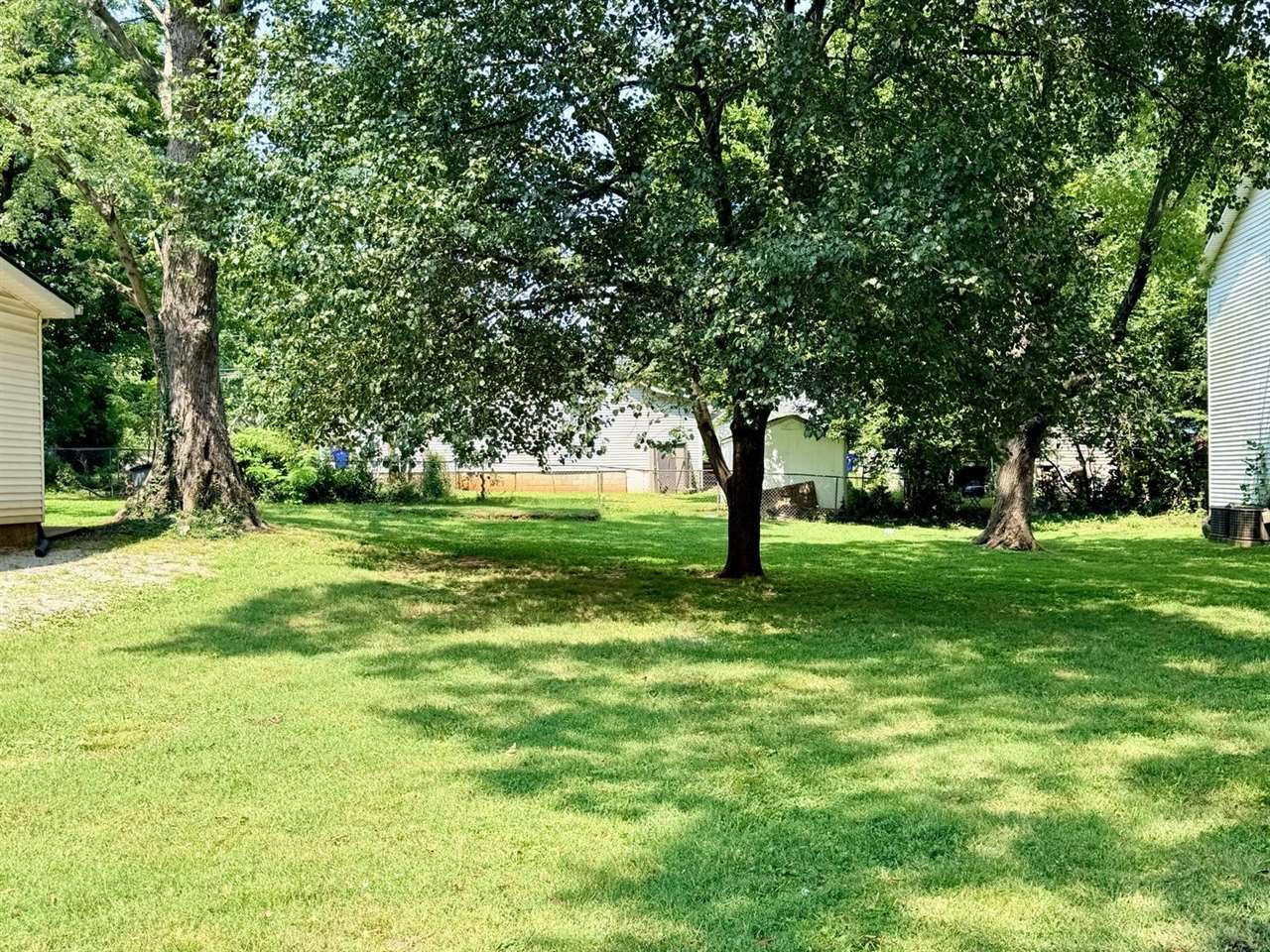 197/201 W 13th Avenue