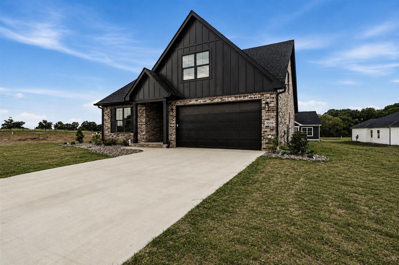 1015 River Birch Lane