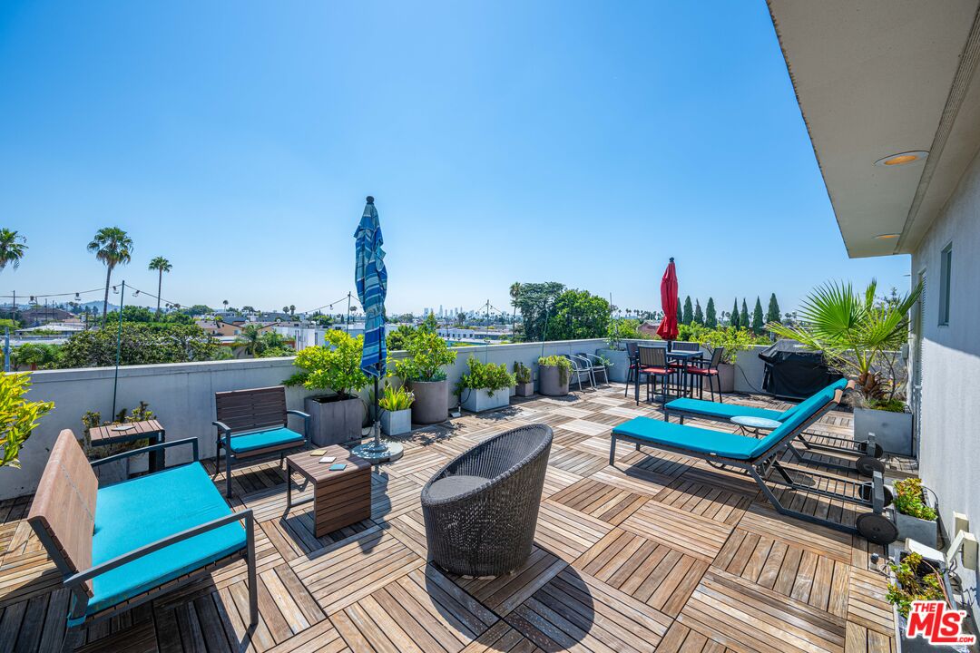 6066 W Studio Ct