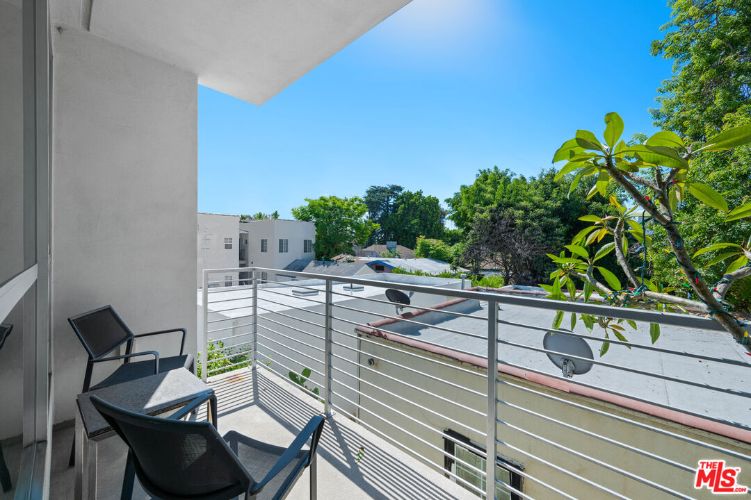6066 W Studio Ct
