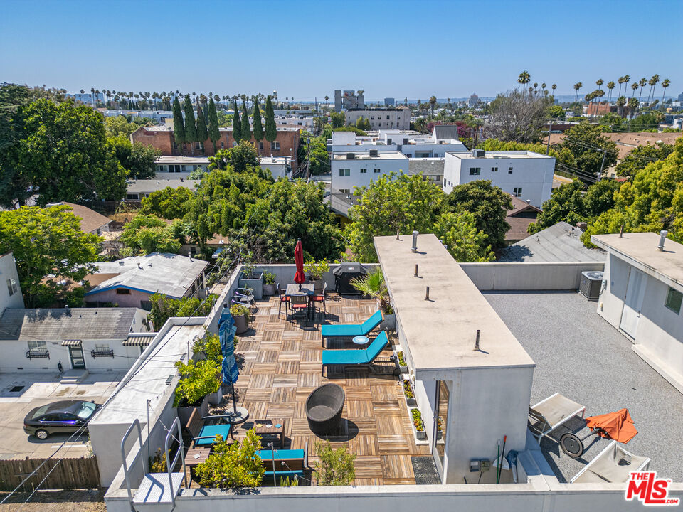6066 W Studio Ct