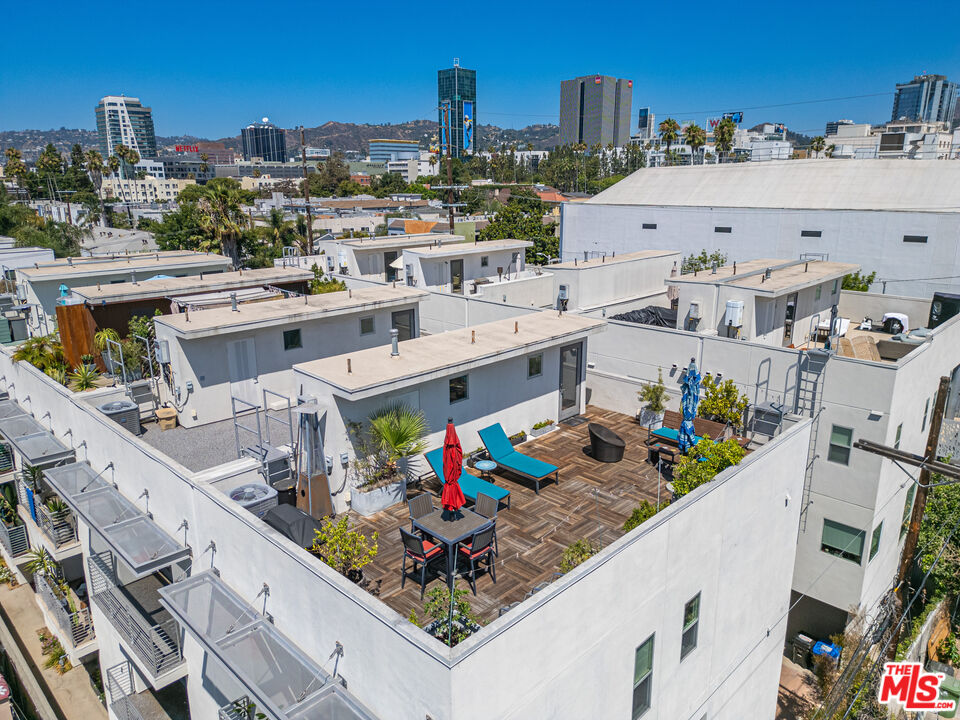 6066 W Studio Ct