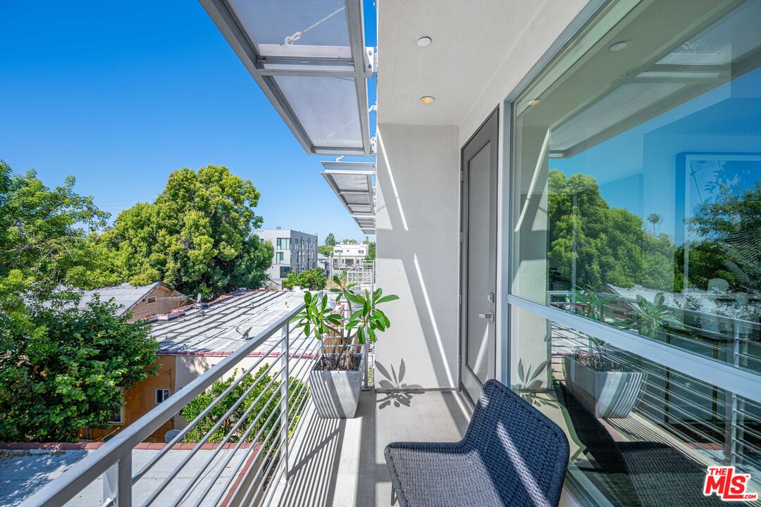 6066 W Studio Ct