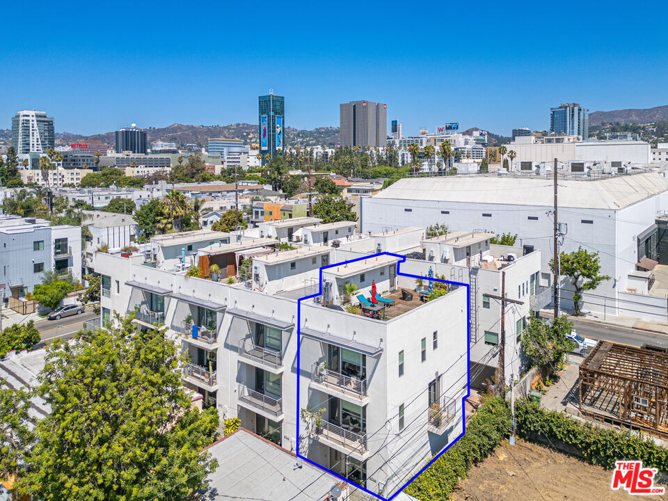 6066 W Studio Ct